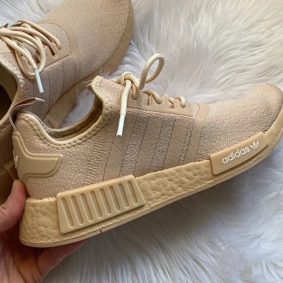 Adidas NMD R1 Halo White Blush - Picture 5 of 11